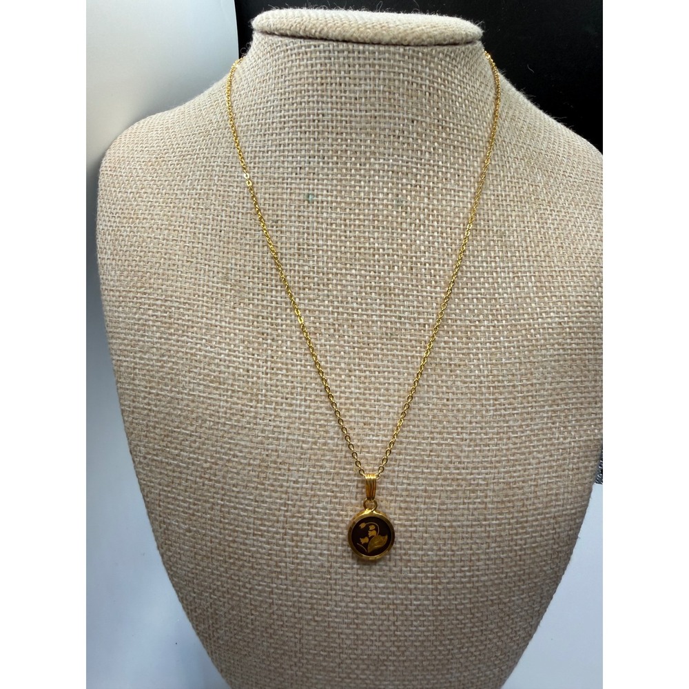 Vintage Damascene Lily of the Valley Pendant Necklace Gold Tone 18 Inch Chain - Picture 2 of 6